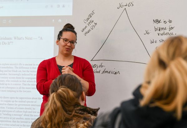 Prize-winning author Leigh Ann Ruggiero teaching creative writing class