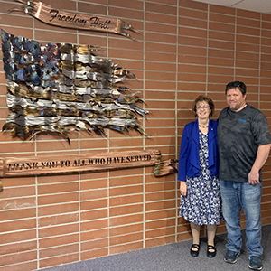 Alum crafts metal Freedom Flag to honor veterans